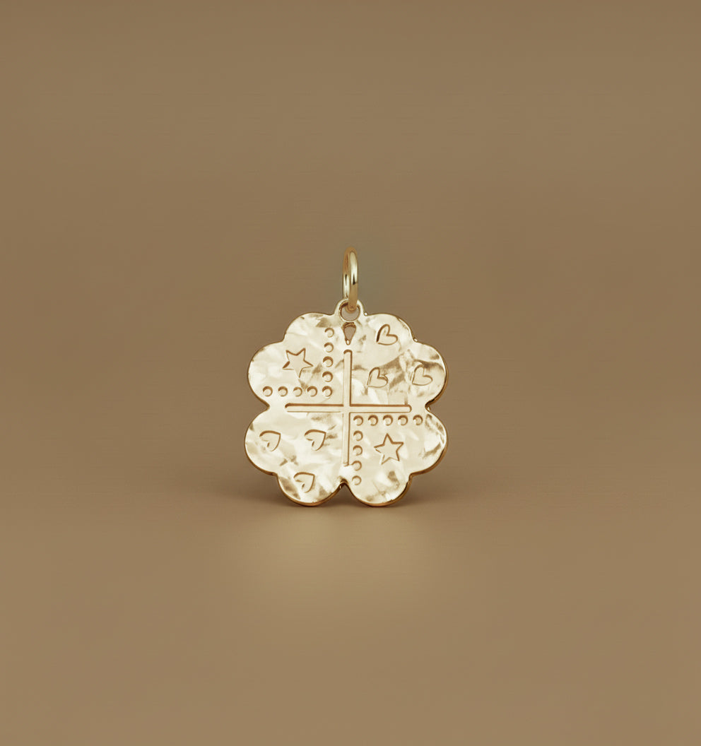 Pendentif Trèfle Un de ces quatre