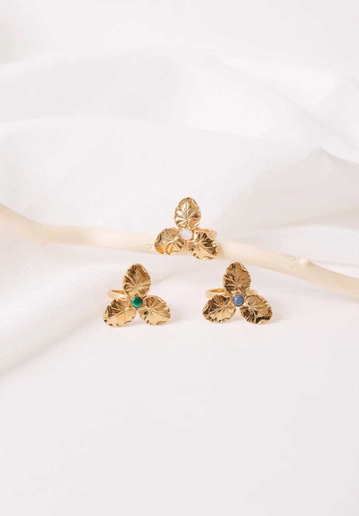 Bague Orchidée Un de ces quatre 