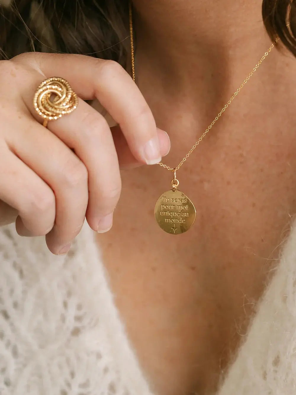 Collier chaine simple Un de ces quatre 