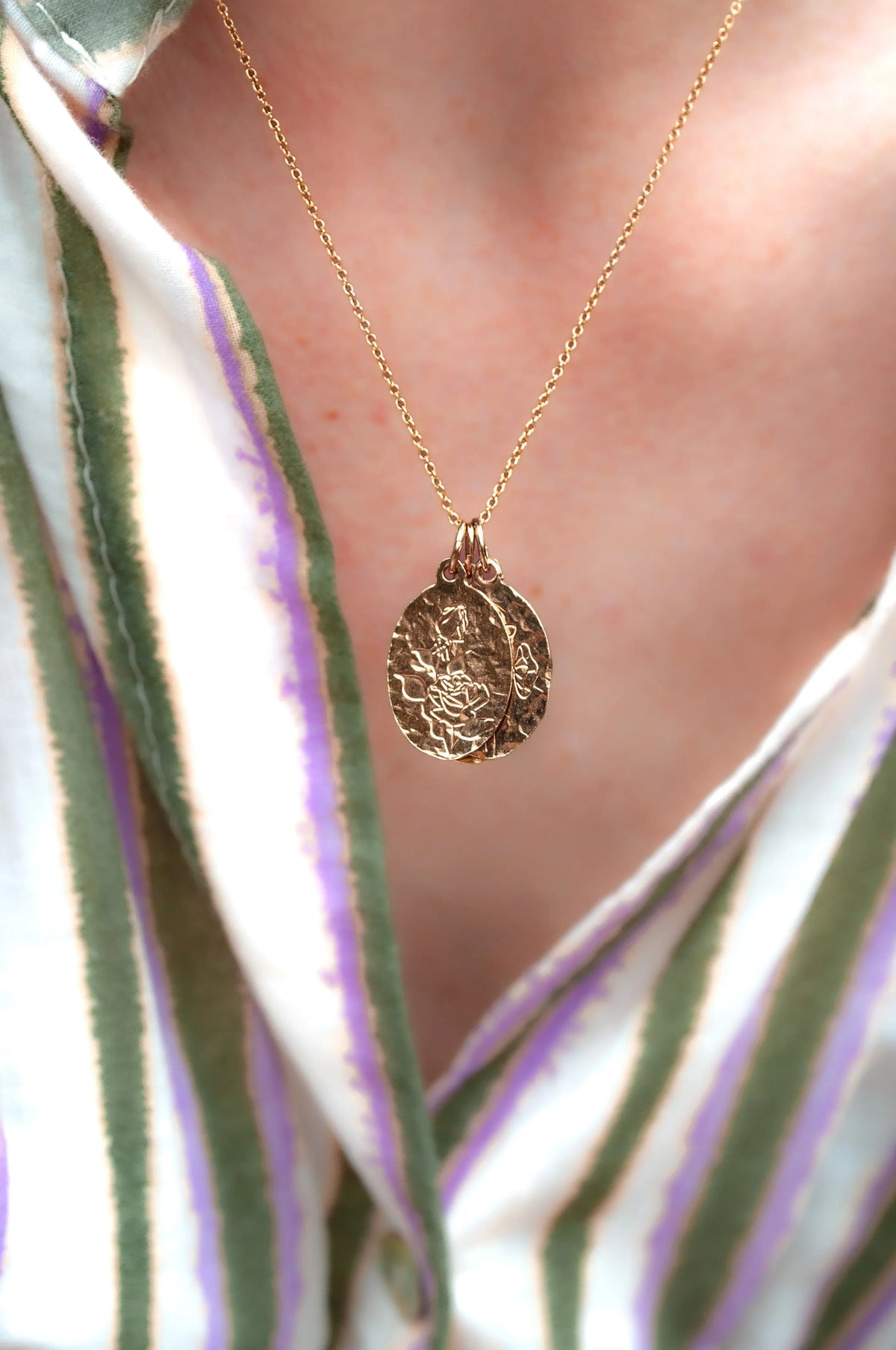 Pendentifs "Fleur de Naissance" Un de ces quatre 