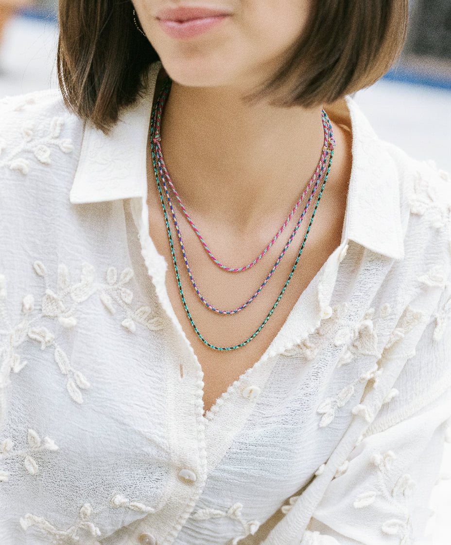 Collier coulissant cordon lurex Un de ces quatre 